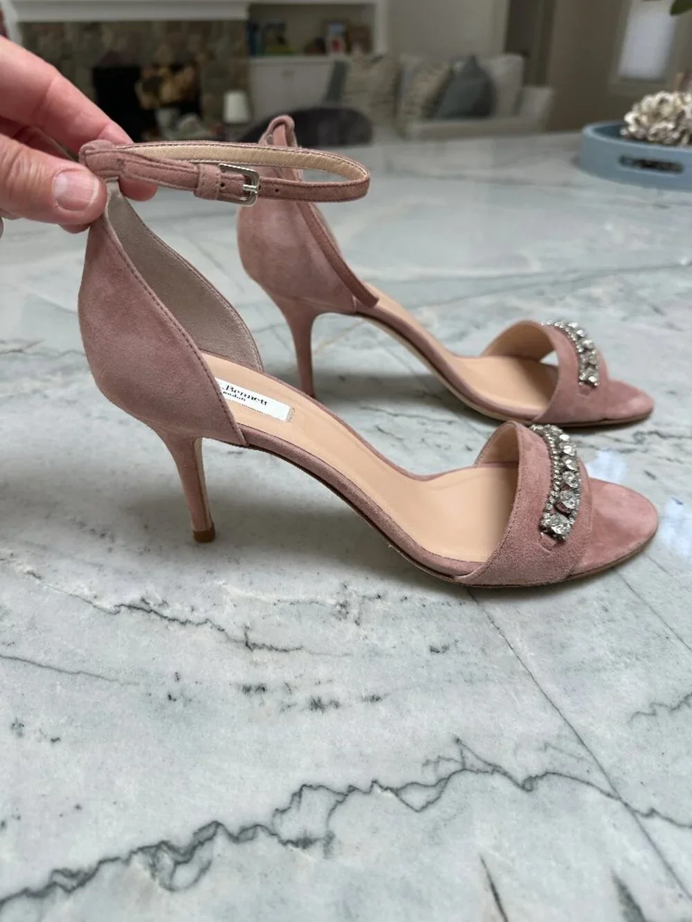 LK Bennett/ Valora Sandal/ Pink Suede w Crystals/ Size 39 (US-8.5) / Worn Once!